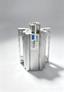高精度薄型气缸